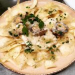 Rape en salsa verde con almejas